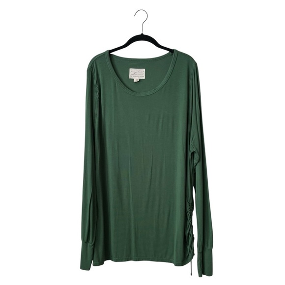Evy’s Tree The Layering Leaves Top Women's Size 1X Green Ruched Side Long Sleeve - Picture 2 of 6